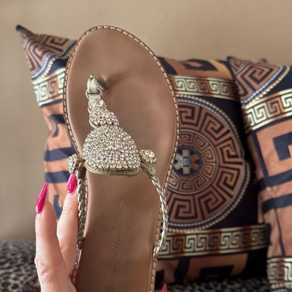 Tommy Bahama Gold Embellished Sandals - Picture 5 of 6